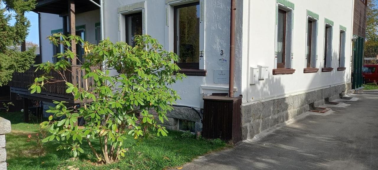 Familienfreundliche Ferienwohnung Erzgebirge Schneeberg (Saxony) Exterior foto